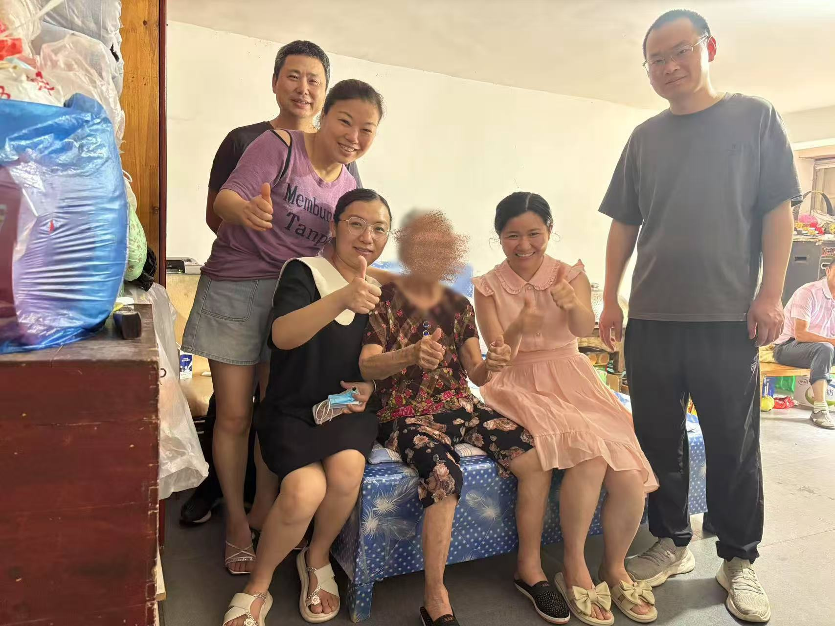 新余市人民医院顺利为百岁高龄患者实行骨科微创手术